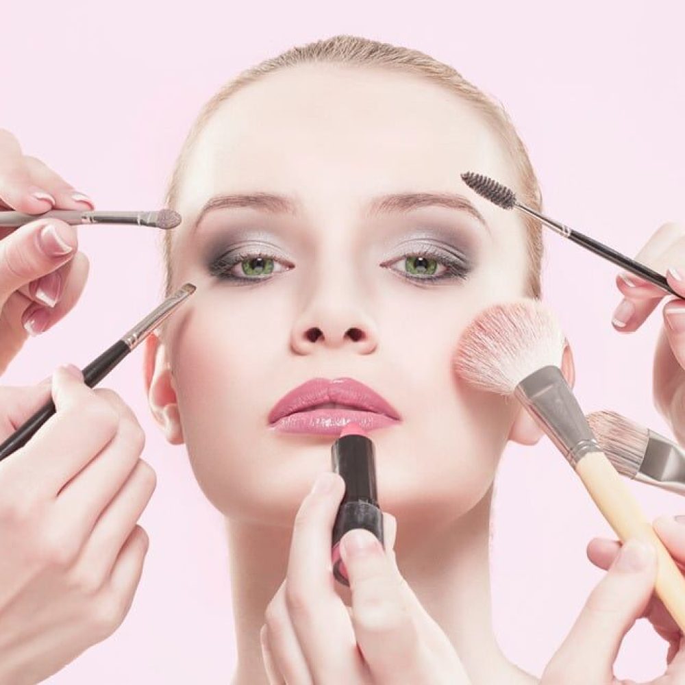 Makeup Fack Lashes Application Divas Beauty Escape - Professional Makeup Services for Special Occasions in Balcatta WA Divas Beauty Escape